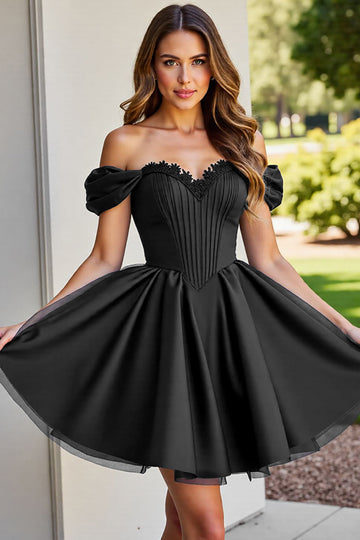 Black A Line Ruched Short Prom Dress with Appliques